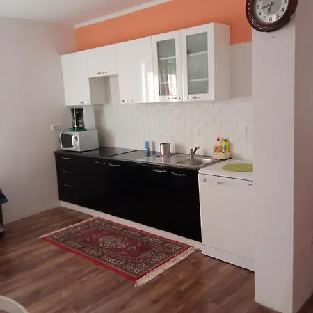 Kuca Za Odmor Lena Hébergement de vacances Split
